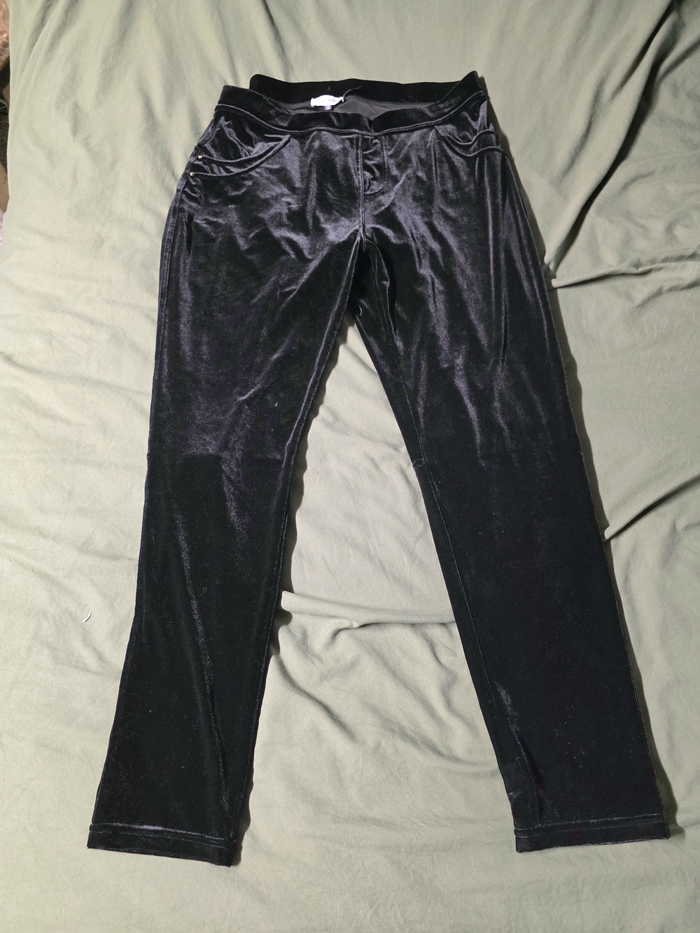 EUC- Calvin Klein Black Velvet Slim-Leg Leggings/Pants